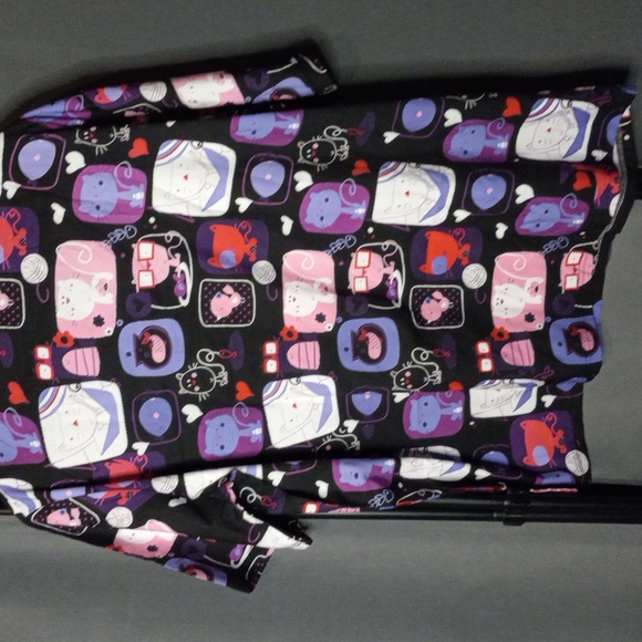 Kitty Scrub top - Picture 6 of 6